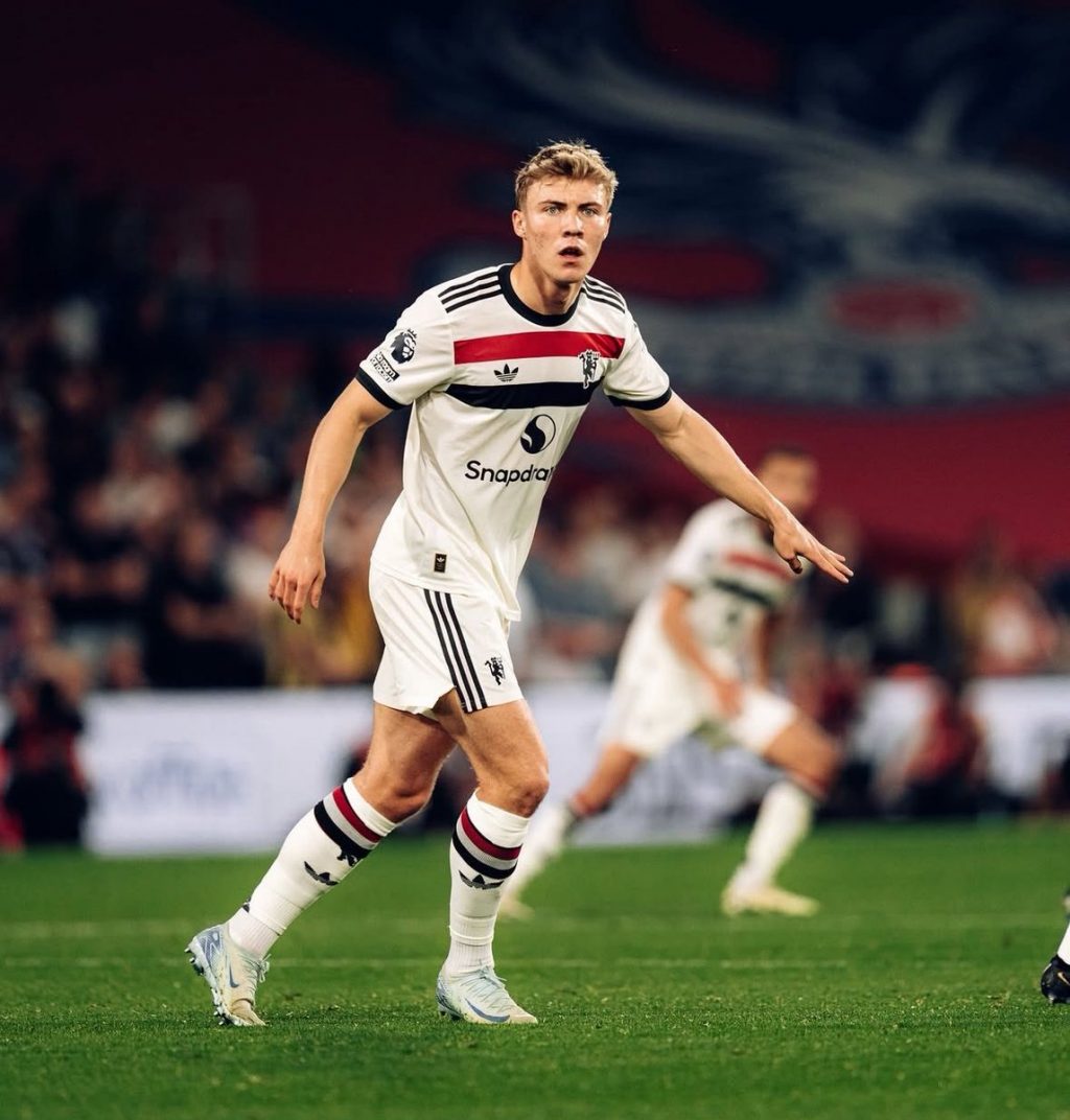 Rasmus Højlund Shines with Third Goal in Europa League for Atalanta