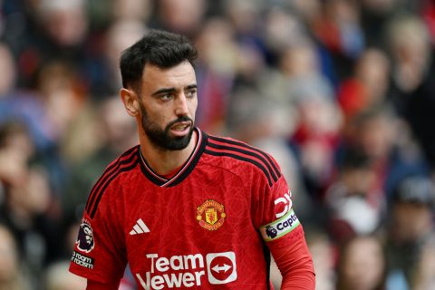 Ruud van Nistelrooy Praises Bruno Fernandes' Determination and Hard Work