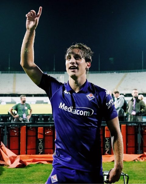 Fiorentina's Edoardo Bove shows promising recovery after injury