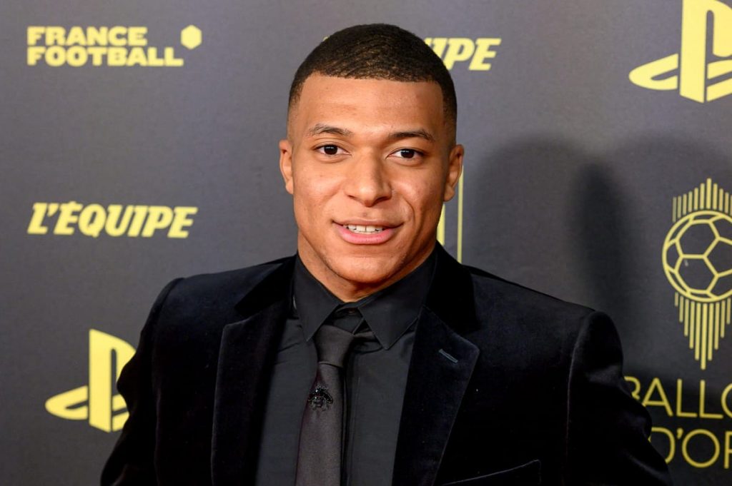 Kylian Mbappé Urges Parents to Let Kids Enjoy Football Without Pressure