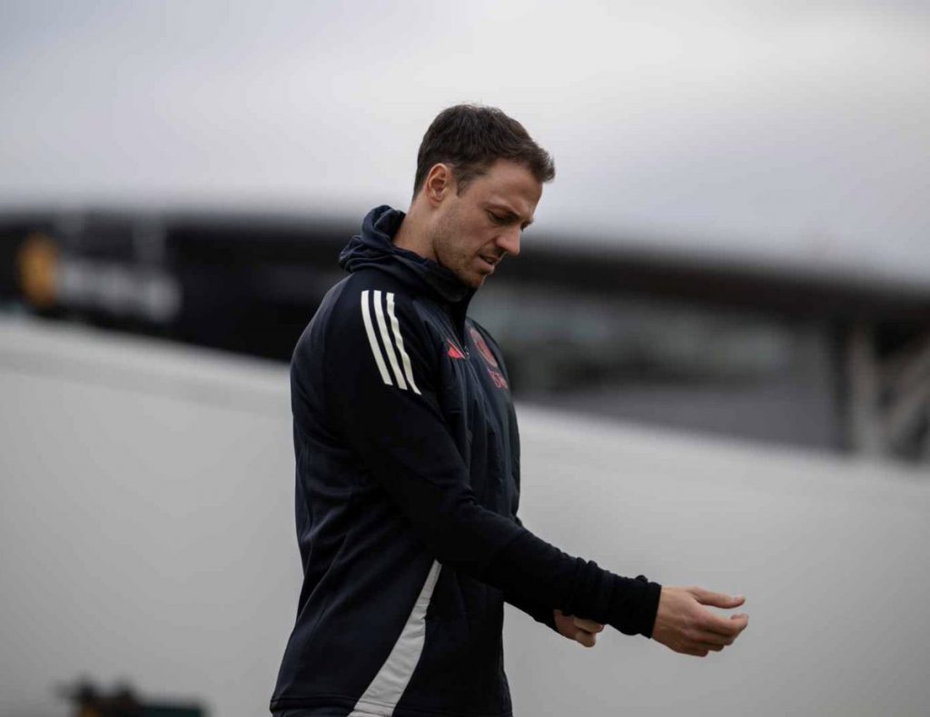 Jonny Evans, Victor Lindelof, and Toby Collyer Return to Manchester United Training