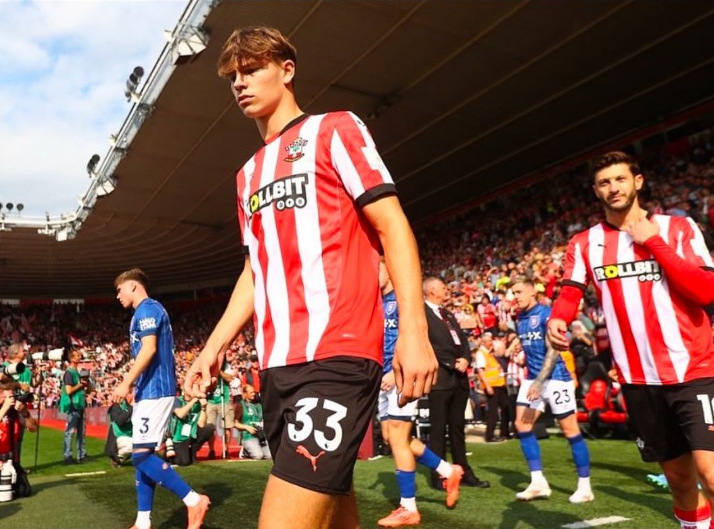 Southampton's Tyler Dibling Attracts Manchester United's Attention with £21m Rumour