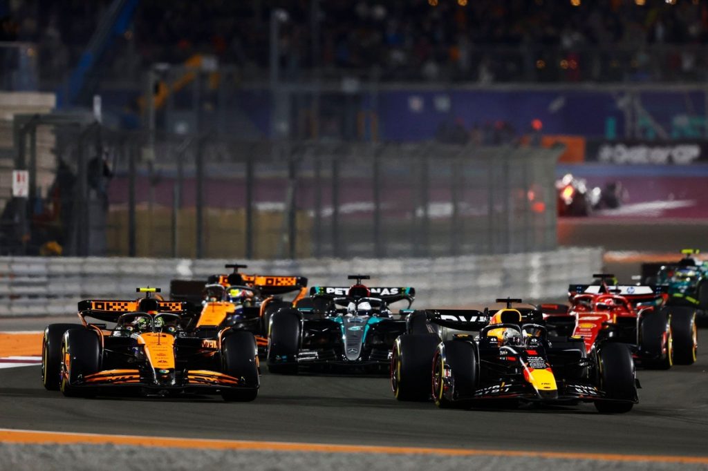 Verstappen Triumphs in Qatar GP Amid Safety Car Chaos, Norris Penalised