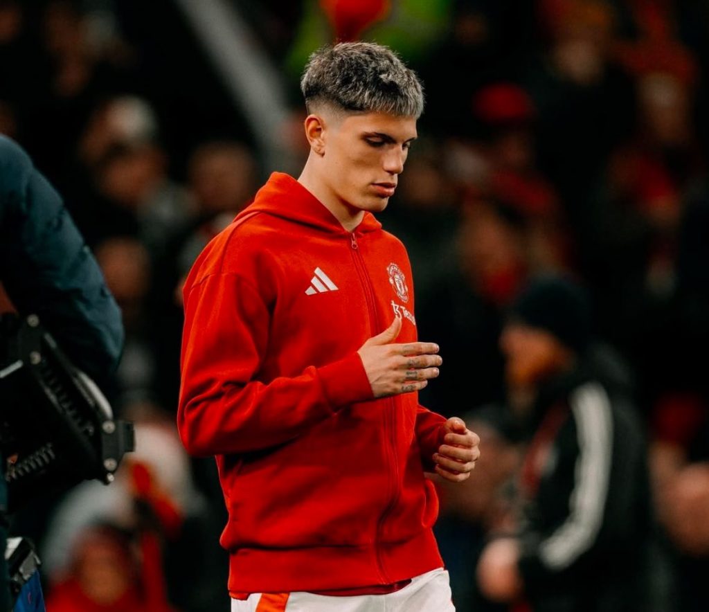 Alejandro Garnacho Shines Again as Manchester United Secures Vital Win