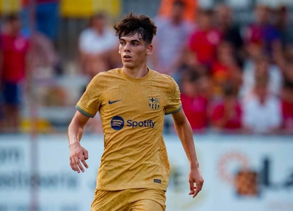 Alex Valle Set for Medical at Como as Barcelona Gives Green Light