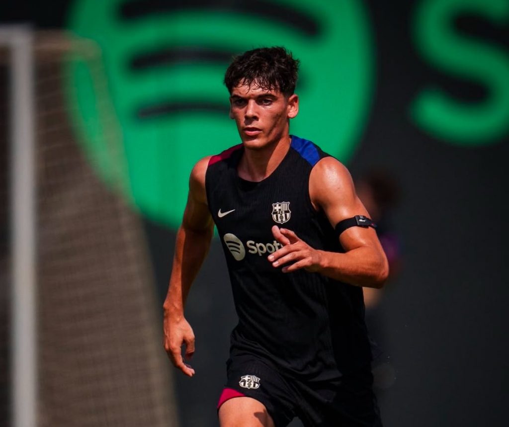 Como Set to Secure the Signing of Alex Valle from Barcelona