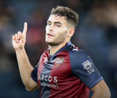 Aston Villa Set to Secure Levante's Andrés García for €7 Million