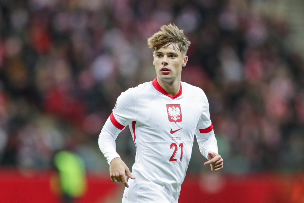 Inter Target Nicola Zalewski as Replacement for Villarreal-bound Tajon Buchanan