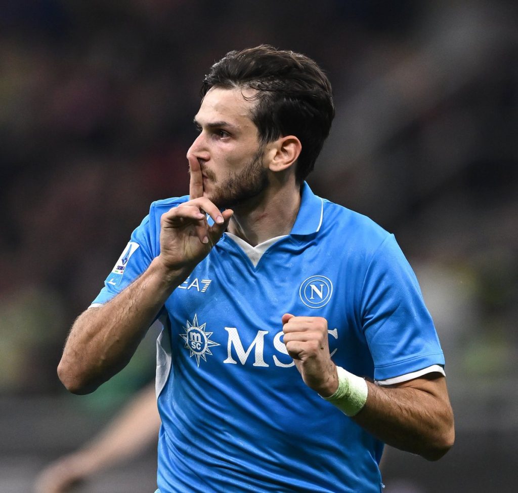 Paris Saint-Germain Nears Agreement with Napoli for Khvicha Kvaratskhelia Transfer