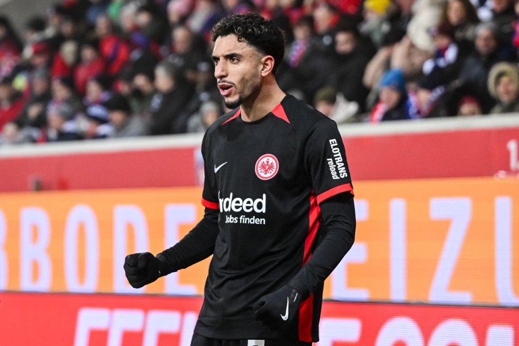 Manchester City in Hot Pursuit of Omar Marmoush: Latest Updates from Transfer Negotiations