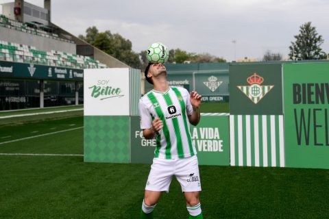 Wolves Eye Move for Jhonny Cardoso Despite Competition from Tottenham