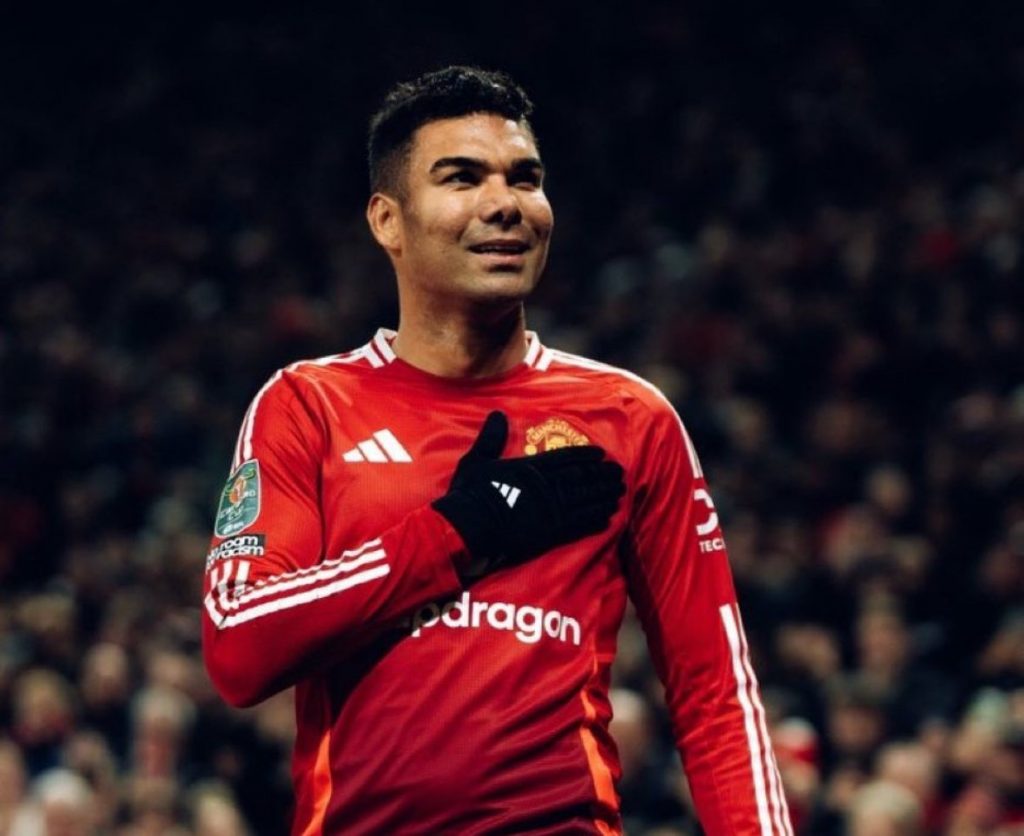 Casemiro Expresses Commitment to Manchester United Amid Contract Speculations