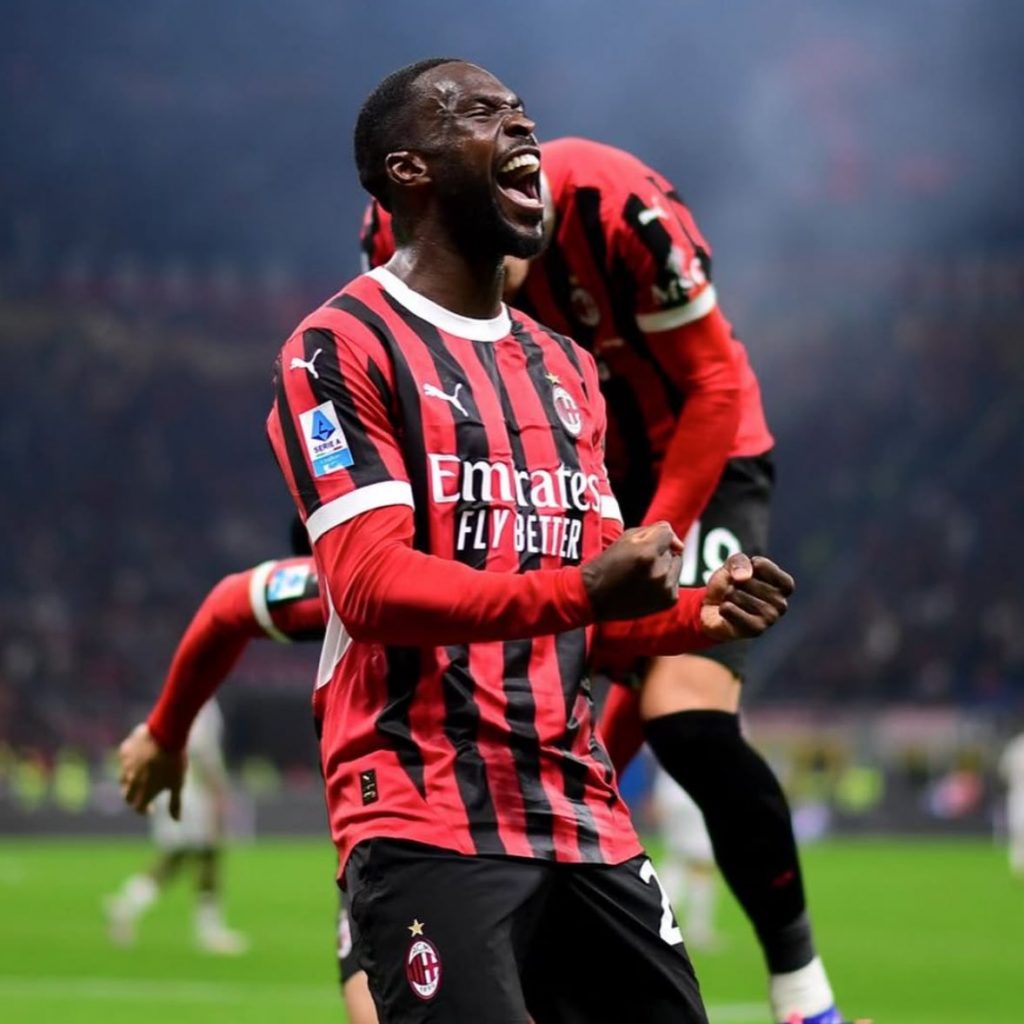 AC Milan Push for Fikayo Tomori's Transfer to Tottenham amid Centre-Back Reshuffle