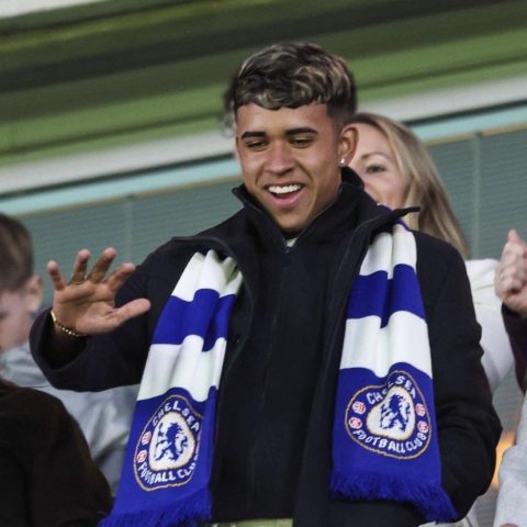 Kendry Páez Begins His European Journey at Cobham, Preparing for Chelsea Debut