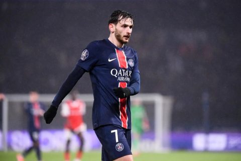 Khvicha Kvaratskhelia Sidelined as PSG Face Brest With Dembélé, Doué, and Barcola Leading the Attack