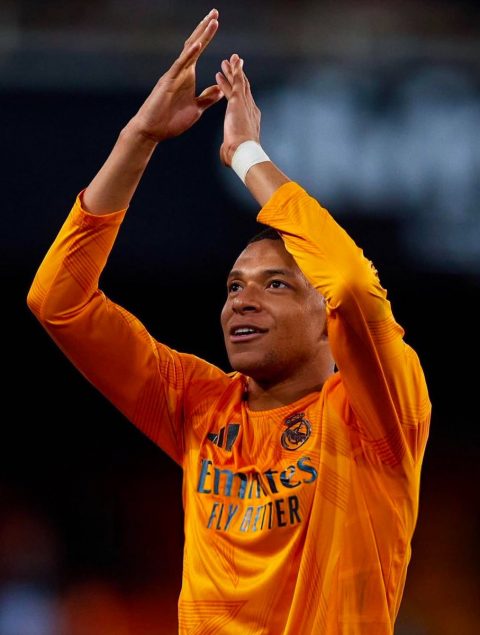 Kylian Mbappé Shines with 24th Goal for Real Madrid in the Champions League