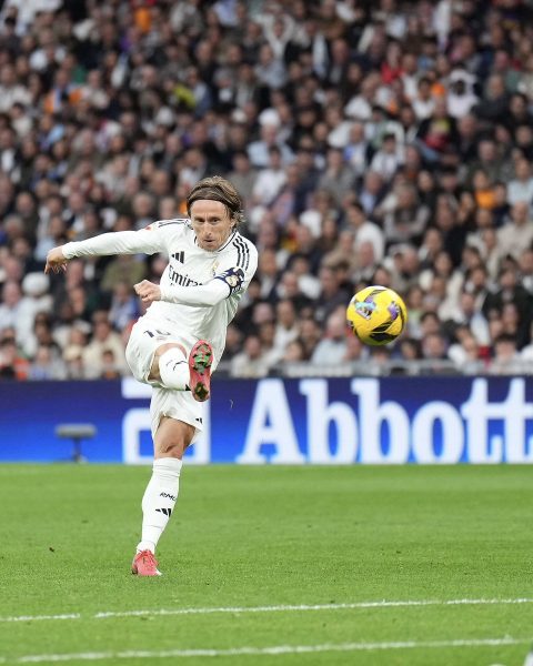 Luka Modrić Stuns with a Spectacular Goal: A Timeless Masterclass