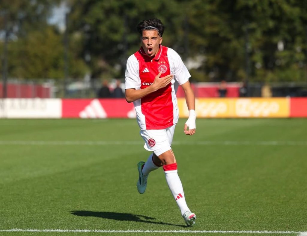 Rayane Bounida and Ajax Agree on New Three-Year Deal
