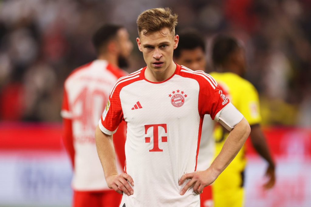 Bayern Munich's Joshua Kimmich and Club in Respectful Contract Negotiations