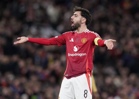 Bruno Fernandes Shines with Two Perfect Penalties, Reaches 14 Goals This Season