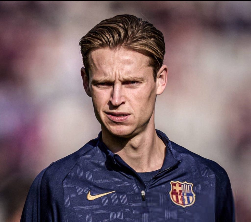 Frenkie de Jong Confident in Form and Critiques Modern Football Perceptions