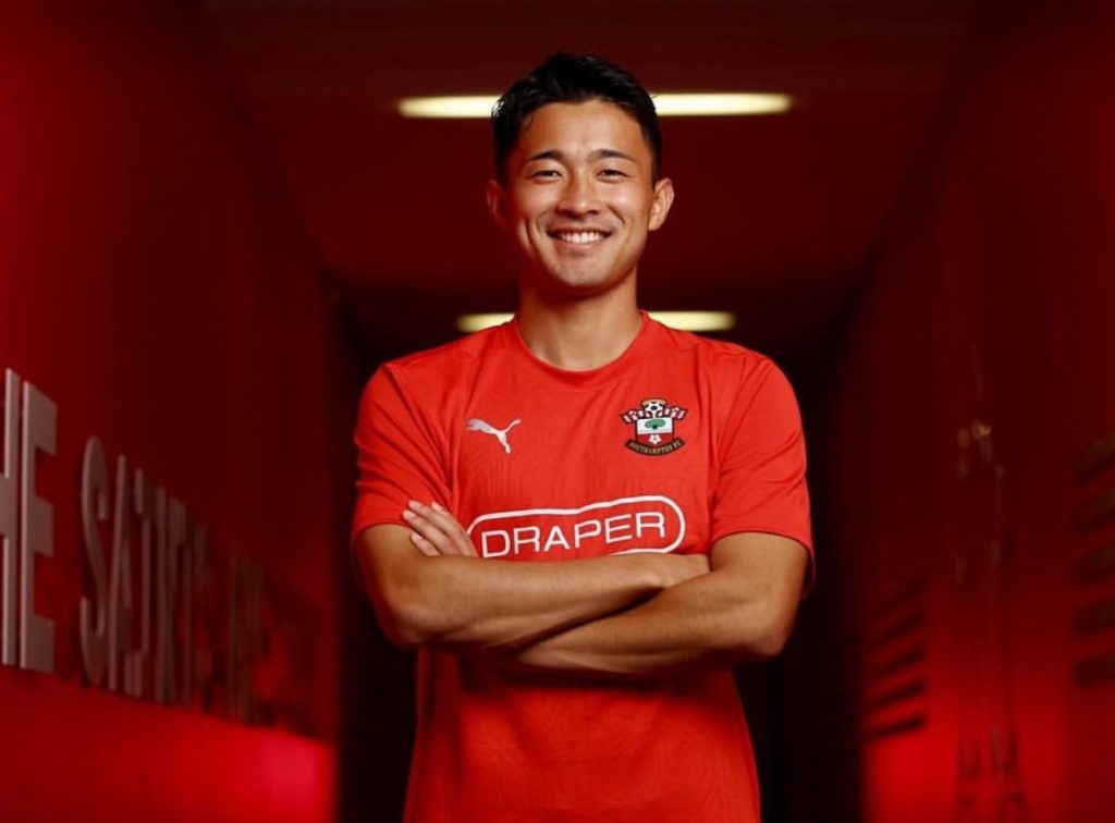 Napoli Add Yukinari Sugawara to Right-Back Shortlist