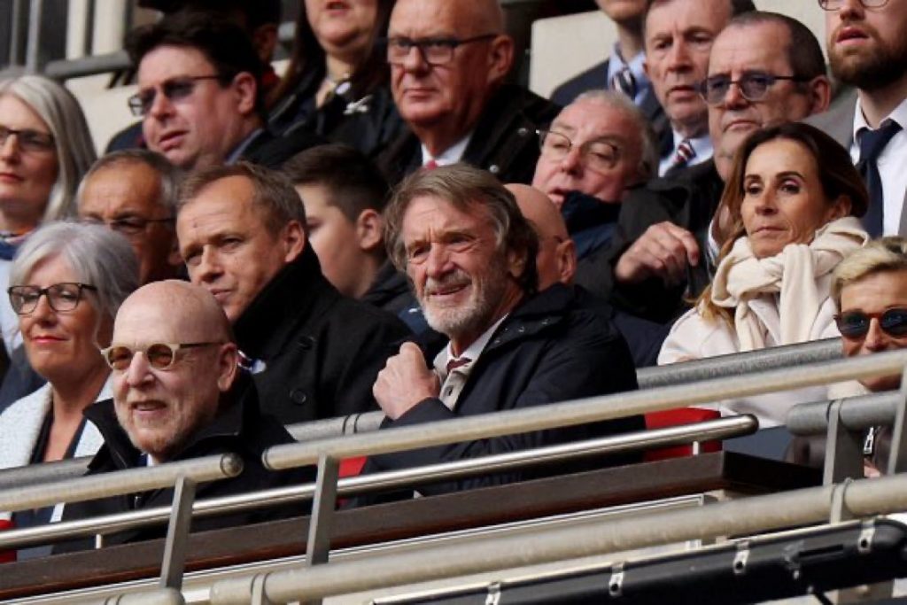 Sir Jim Ratcliffe Enlists Norman Foster for Manchester United's Iconic Stadium Transformation