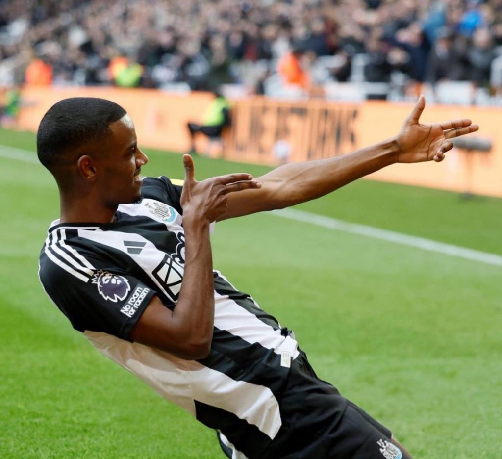 Alexander Isak Achieves 20 Goal Milestone in Premier League