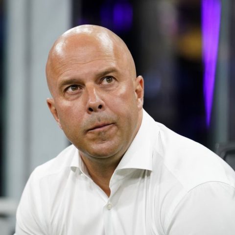 Arne Slot Highlights Mo Salah's Contract as Key in Feyenoord's Recruitment Drive