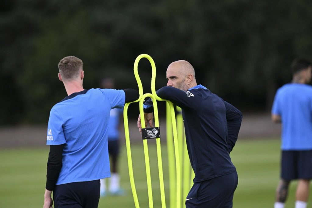 Enzo Maresca Reflects on Chelsea's Dynamic Player Development