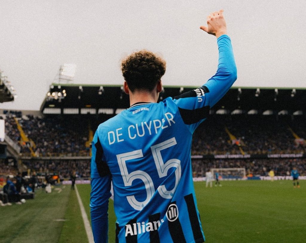 Juventus Eyeing Maxim De Cuyper as Potential Summer Signing for Left-Back Position
