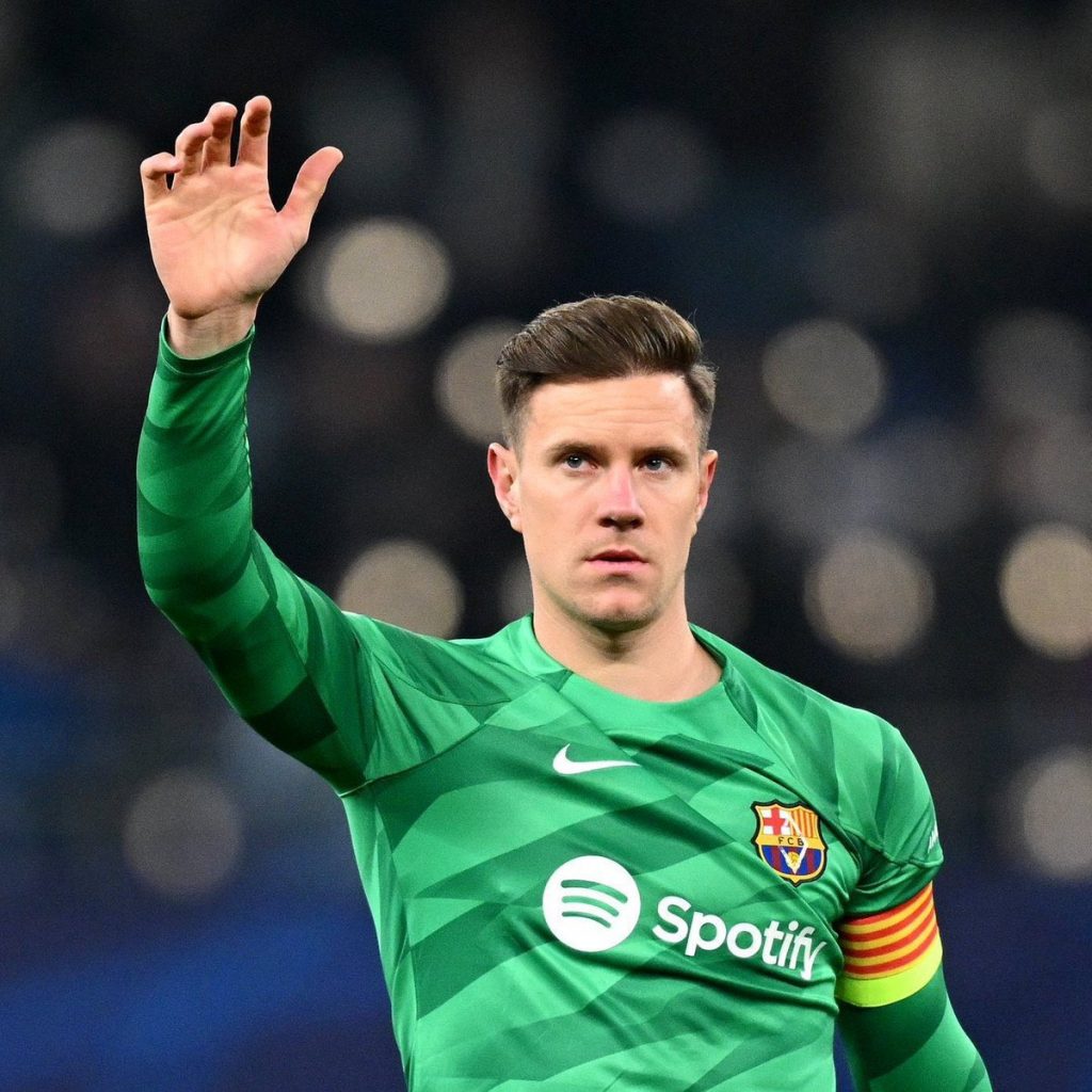 Marc-André ter Stegen Aims for a Comeback While Praising Szczesny