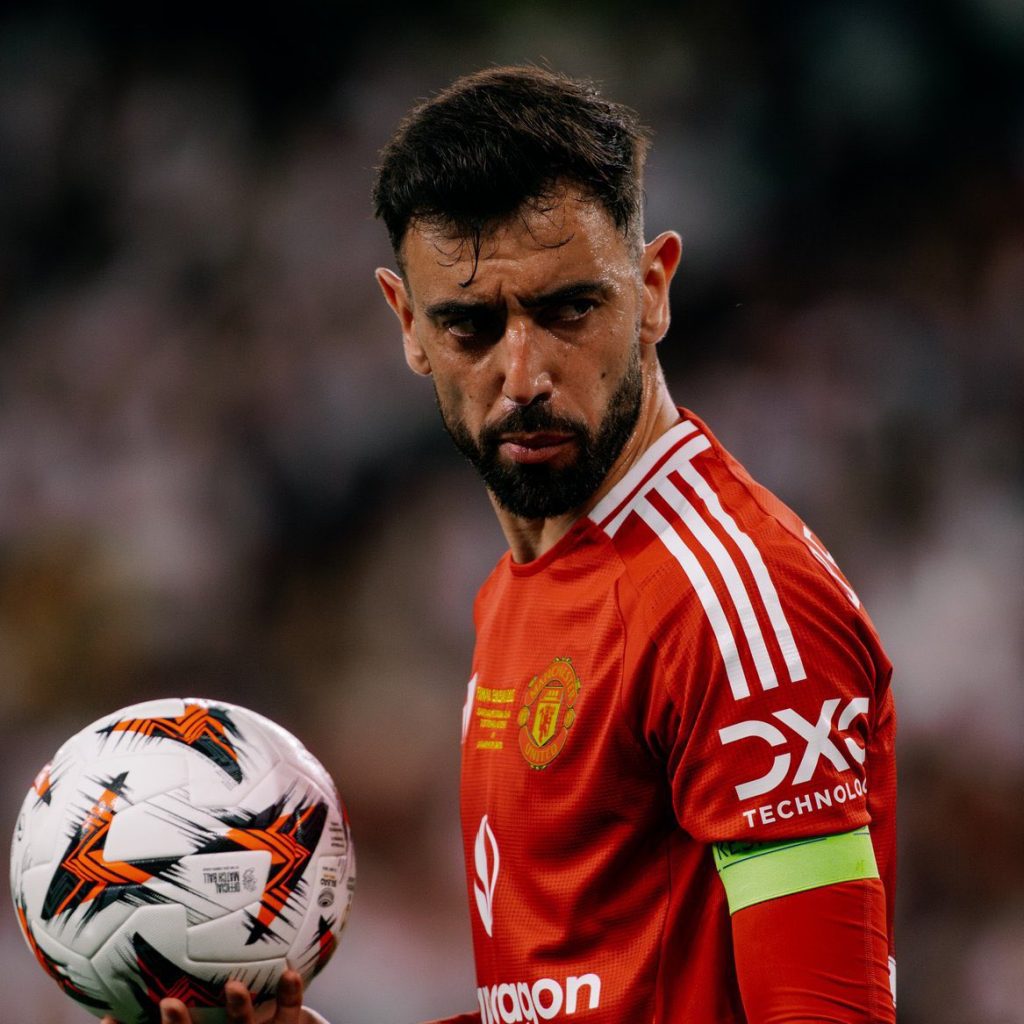 Bruno Fernandes Advocates for Rúben Amorim's Future with Sporting Lisbon