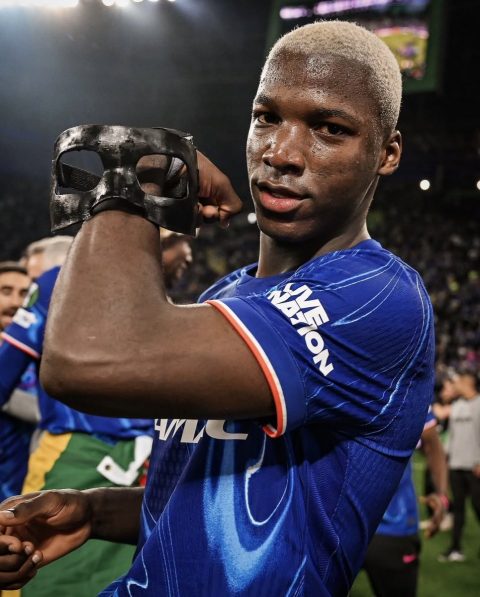 Chelsea Begin Internal Talks for New Moisés Caicedo Contract