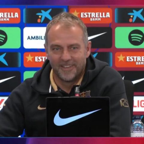 Hansi Flick Backs Ronald Araújo Amidst Milan Errors