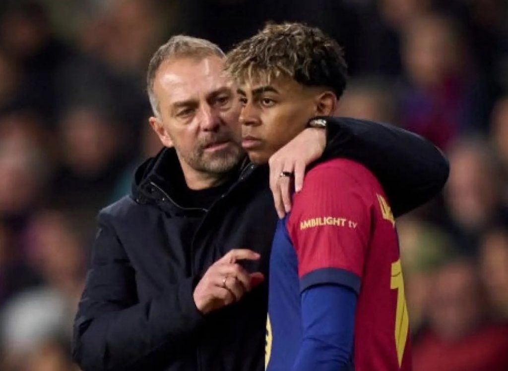 FC Barcelona Confident in Lamine Yamal's Contract Renewal as Hansi Flick Voices Assurance