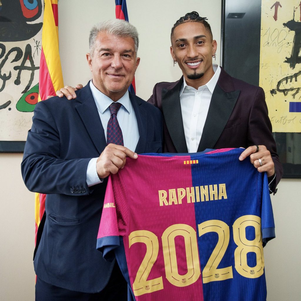 Raphinha Signs New Contract with Barcelona Until 2028; More Renewals on the Horizon