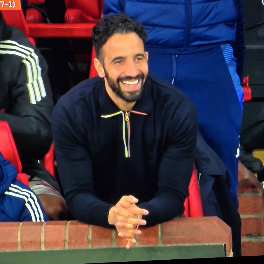 Rúben Amorim Praises the Emerging Stars: Mason Mount and Kobbie Mainoo Shine