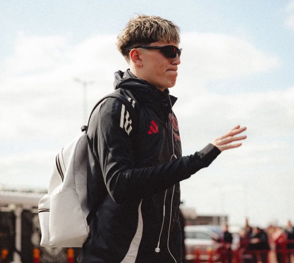 Alejandro Garnacho Eyes Premier League Stay Amid Manchester United Exit Rumours