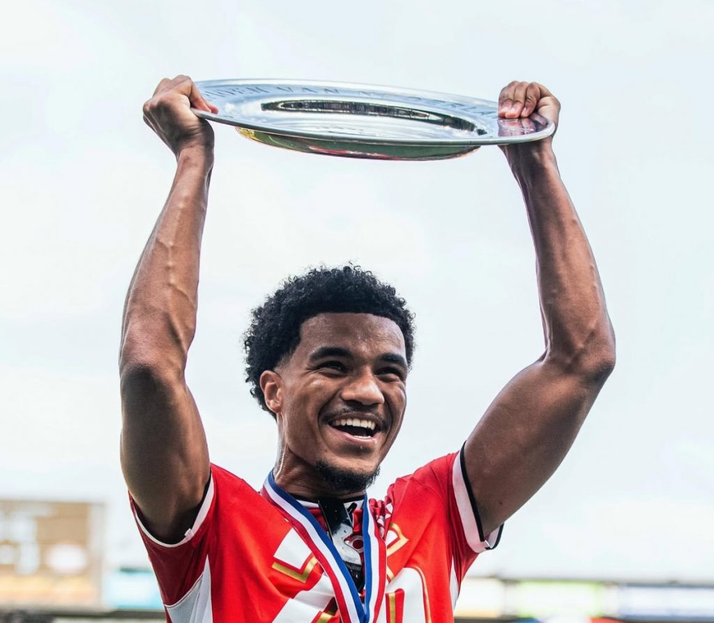 Bayer Leverkusen Closing in on Malik Tillman Transfer