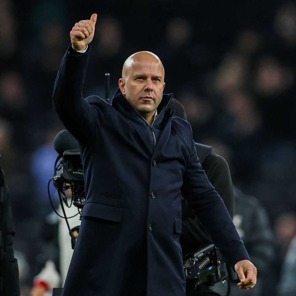 Florian Wirtz Nears Move After Successful Talks with Arne Slot