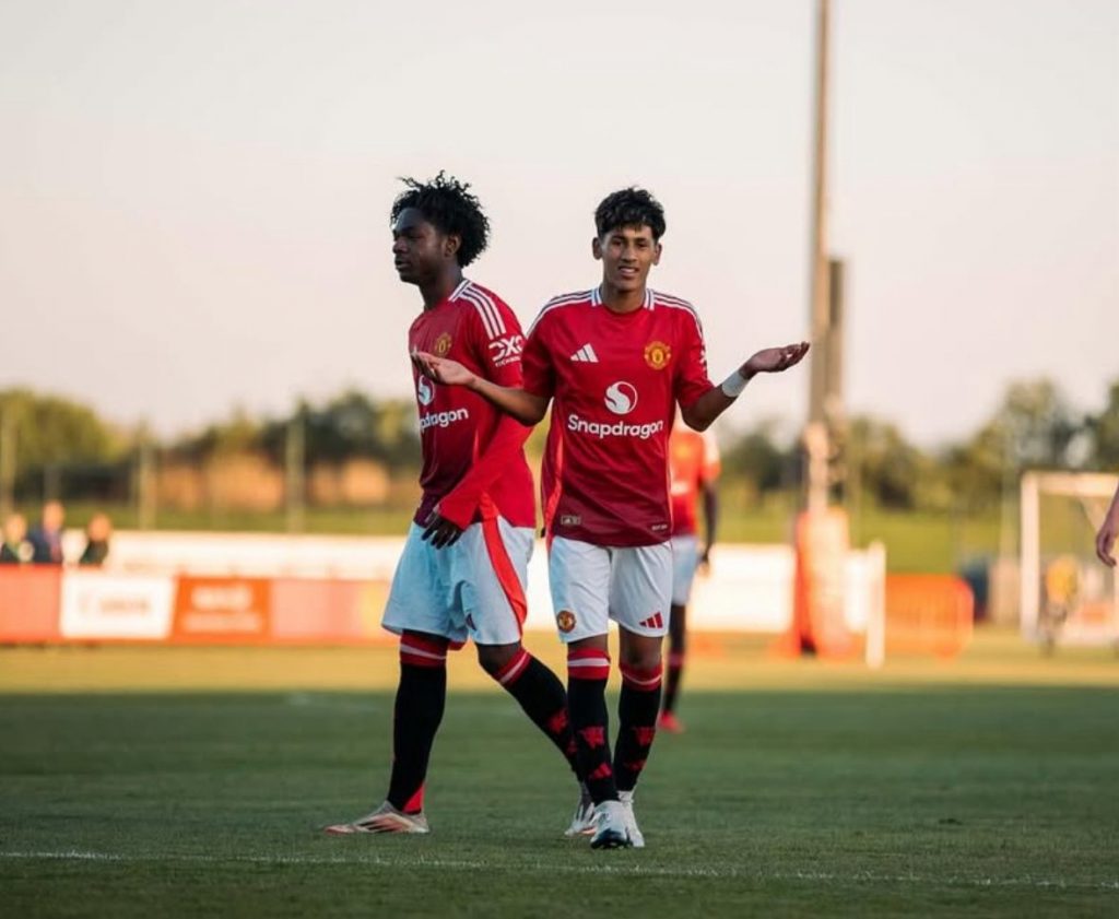 Manchester United Set to Secure JJ Gabriel with New Contract