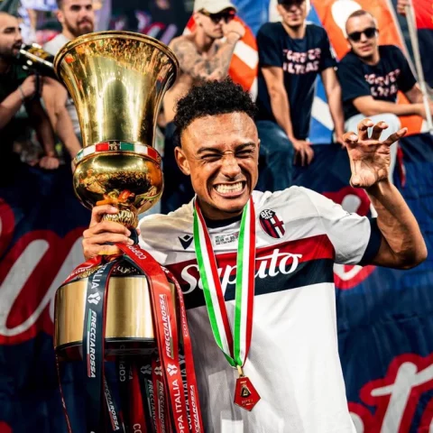 Napoli Intensify Transfer Talks with Bologna for Dan Ndoye and Sam Beukema