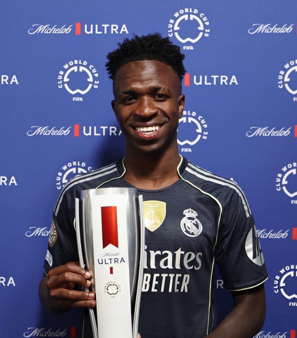 Vinicius Jr's Heartfelt Dedication to Real Madrid and Support for Coach Xabi Alonso