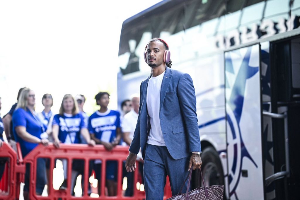 Archie Brown Set to Decide Between AC Milan and Fenerbahçe