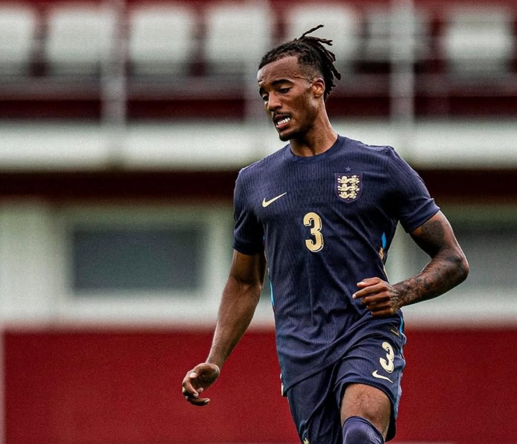 Archie Brown's Transfer Dilemma: Fenerbahçe or AC Milan?