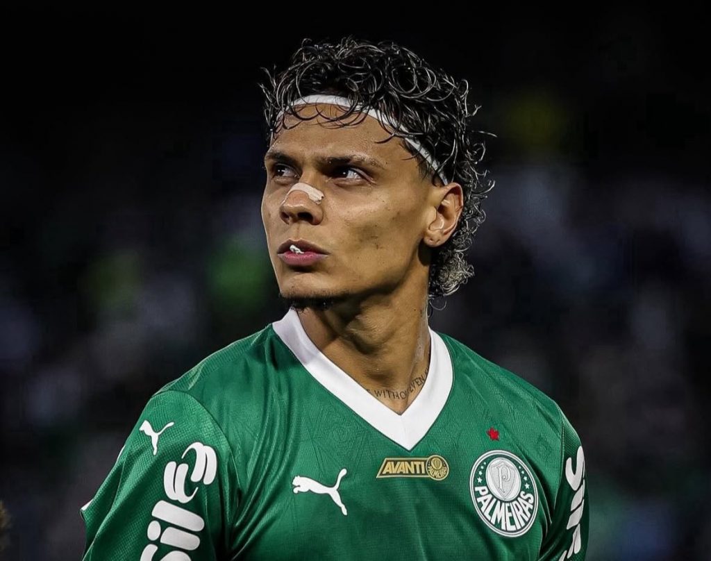 AS Roma Sends €30m Bid for Richard Rios to Palmeiras