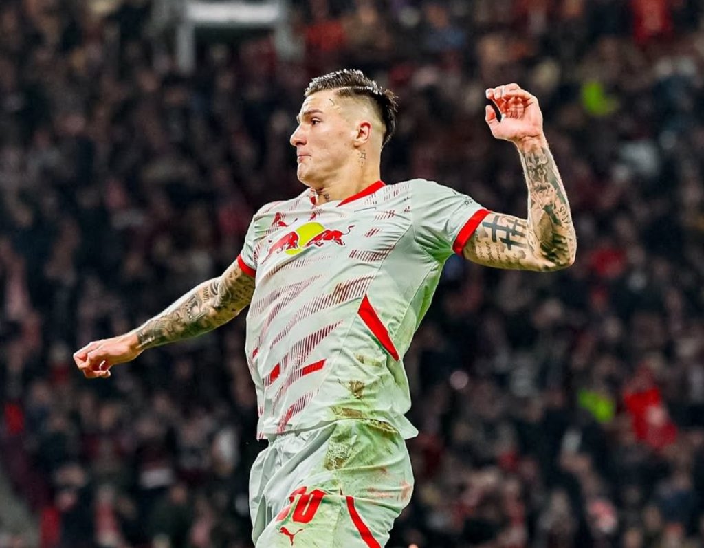 Benjamin Šeško Poised to Make Career-Defining Transfer Decision