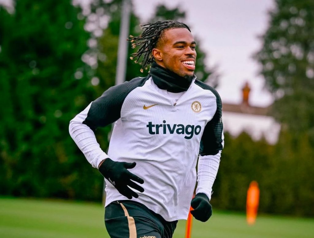 Chelsea Reluctant to Loan Carney Chukwuemeka Despite Borussia Dortmund's Interest