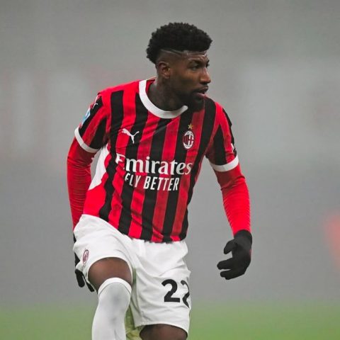 Besiktas Faces Uncertainty as Flamengo Eyes Emerson Royal for Late Transfer Swoop